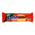 Dulceria 915 Barritas Fresa strawberry flavored cookie sandwich with red filling, 33.5g